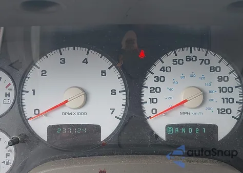 2005 Dodge Ram 1500 Slt/Laramie z USA, uszkodzony, nr VIN 1D7HU18D25S144980